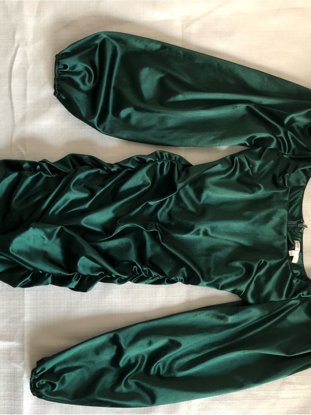 Like New ✨ GB Emerald Green Satin Ruched Lantern Sleeve Dress
